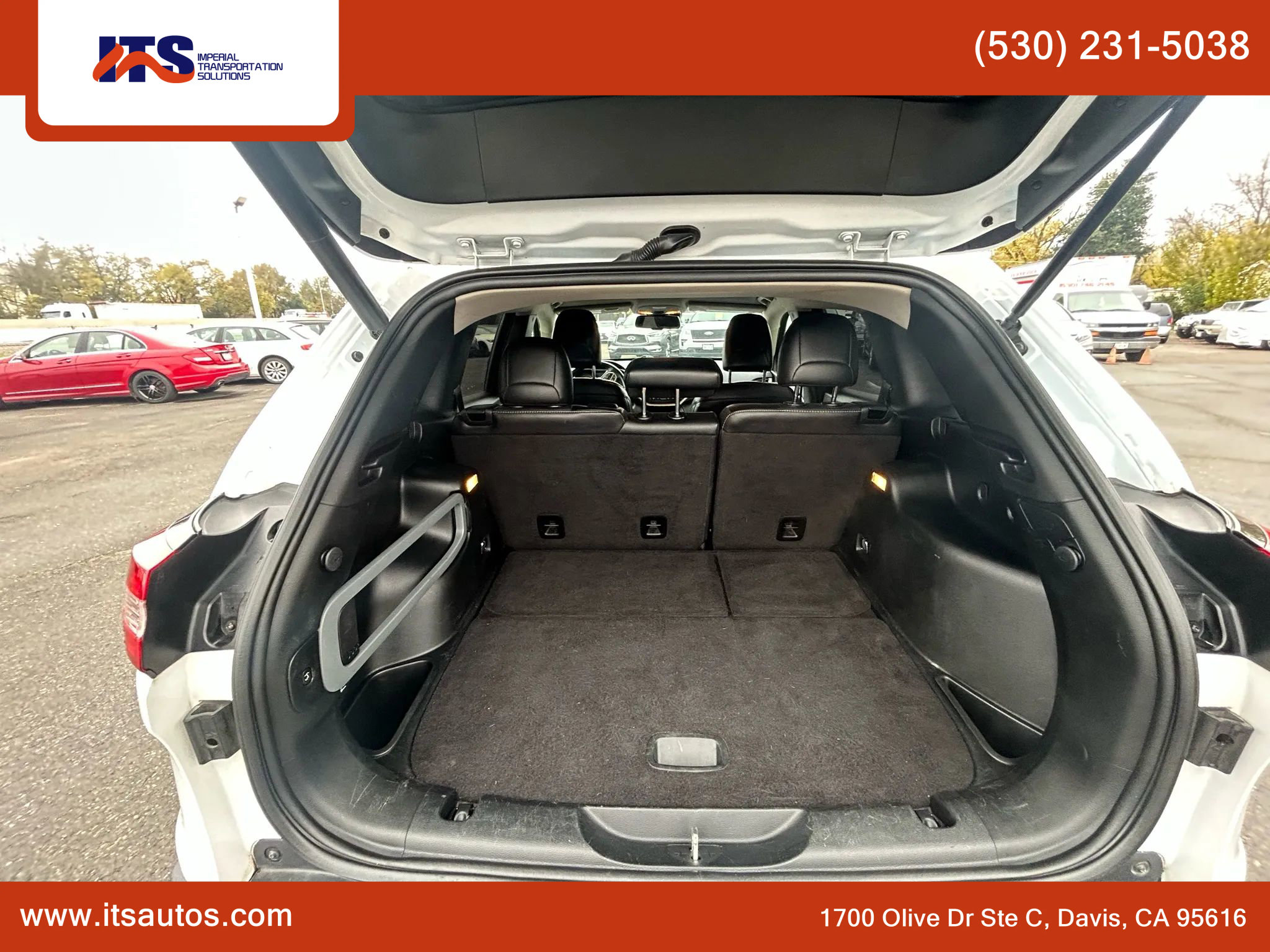 Used 2017 Jeep Cherokee Limited w/ Luxury Group image 14