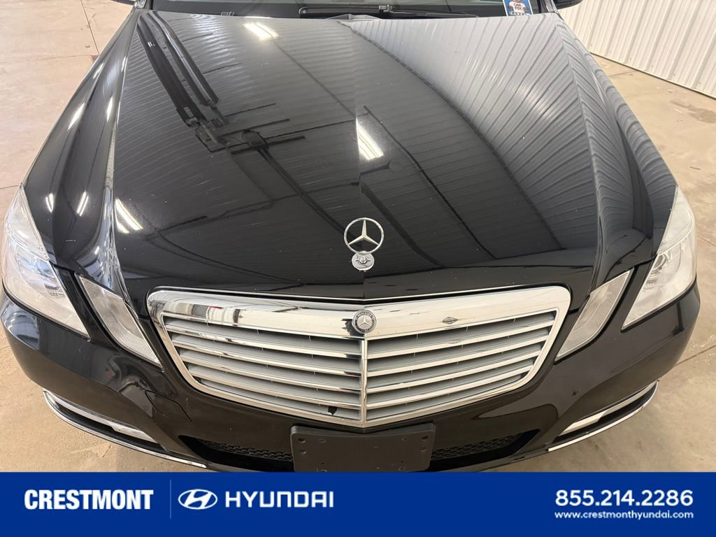 Used 2012 Mercedes-Benz E 350 4MATIC Sedan image 4