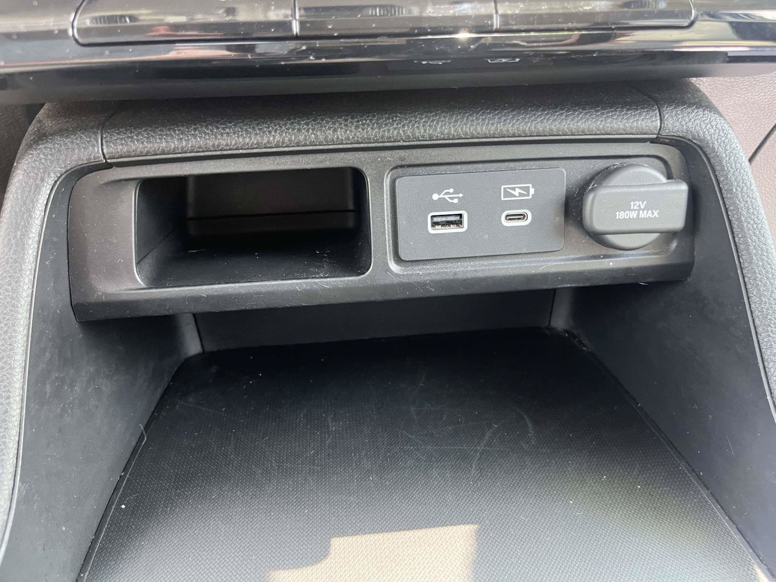 Used 2023 Honda Pilot LX image 19