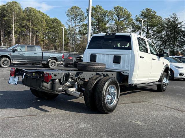 New 2026 RAM 3500 Tradesman AWD/4WD image 3