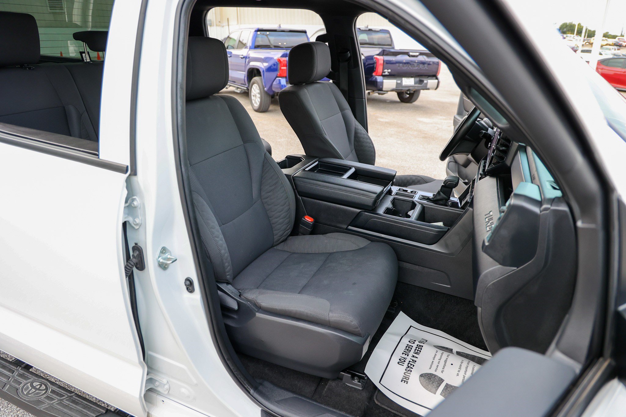Certified 2026 Toyota Tundra SR AWD/4WD image 40