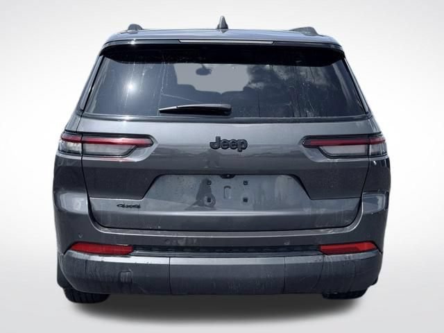 Used 2023 Jeep Grand Cherokee L Laredo AWD/4WD image 7