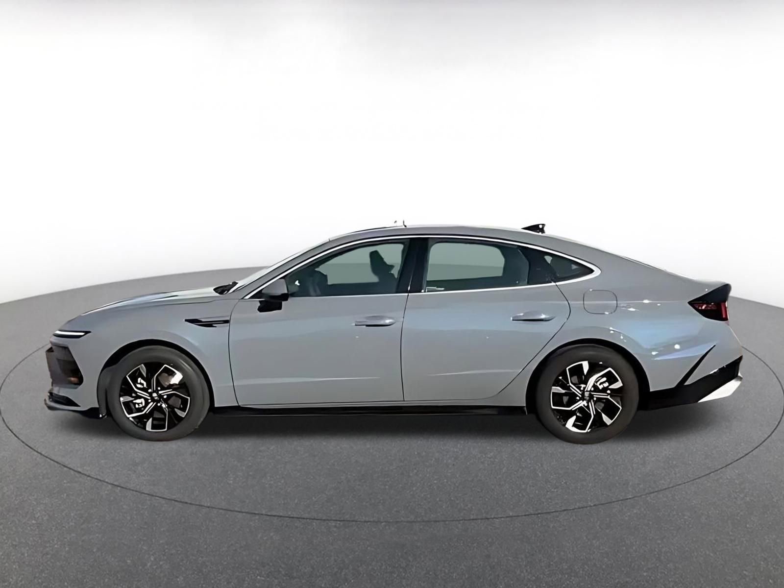 Used 2025 Hyundai Sonata SEL image 7