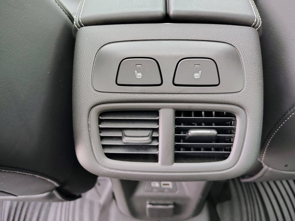 Certified 2023 Buick Envision Avenir AWD/4WD image 35