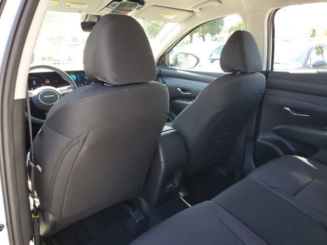 Certified 2026 Hyundai Tucson SE image 8