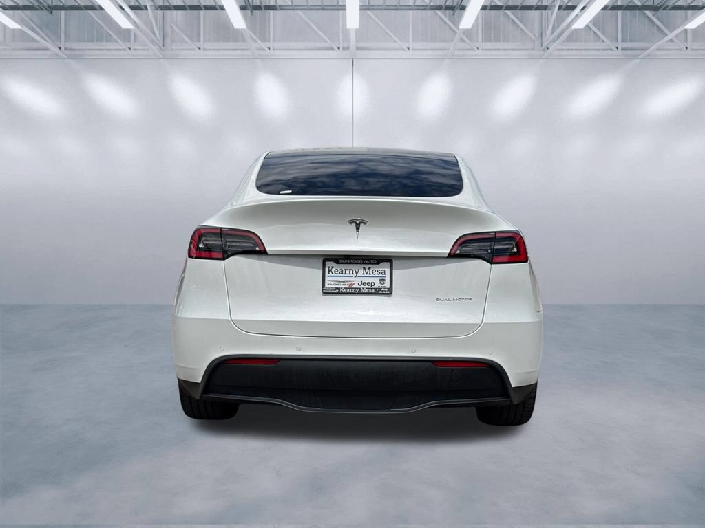 Used 2020 Tesla Model Y Long Range AWD/4WD image 5
