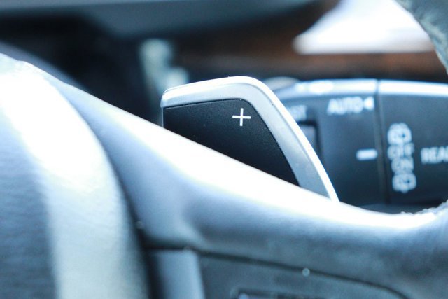 Used 2018 BMW X5 xDrive40e w/ Driving Assistance Package AWD/4WD image 26