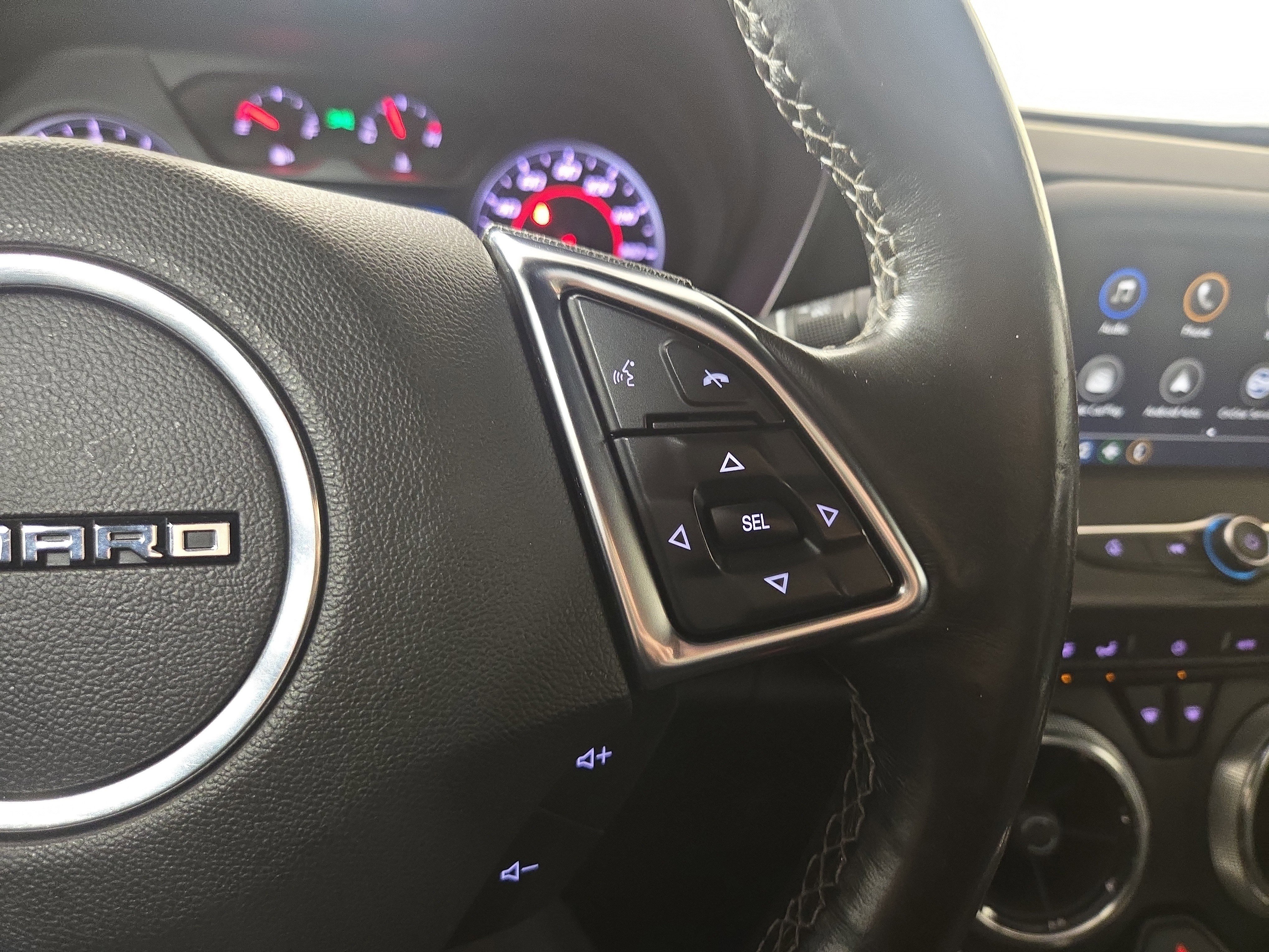 Used 2019 Chevrolet Camaro LT image 17