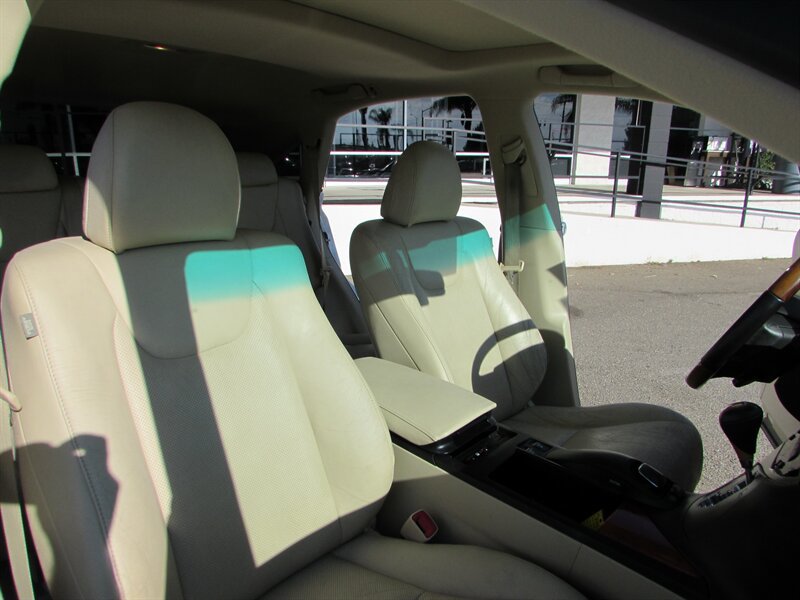 Used 2010 Lexus RX 350 AWD w/ Premium Pkg image 38