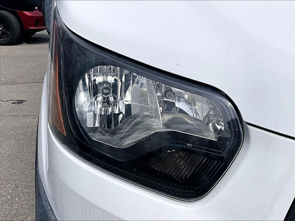 Used 2018 Ford Transit 250 130 Low Roof image 23