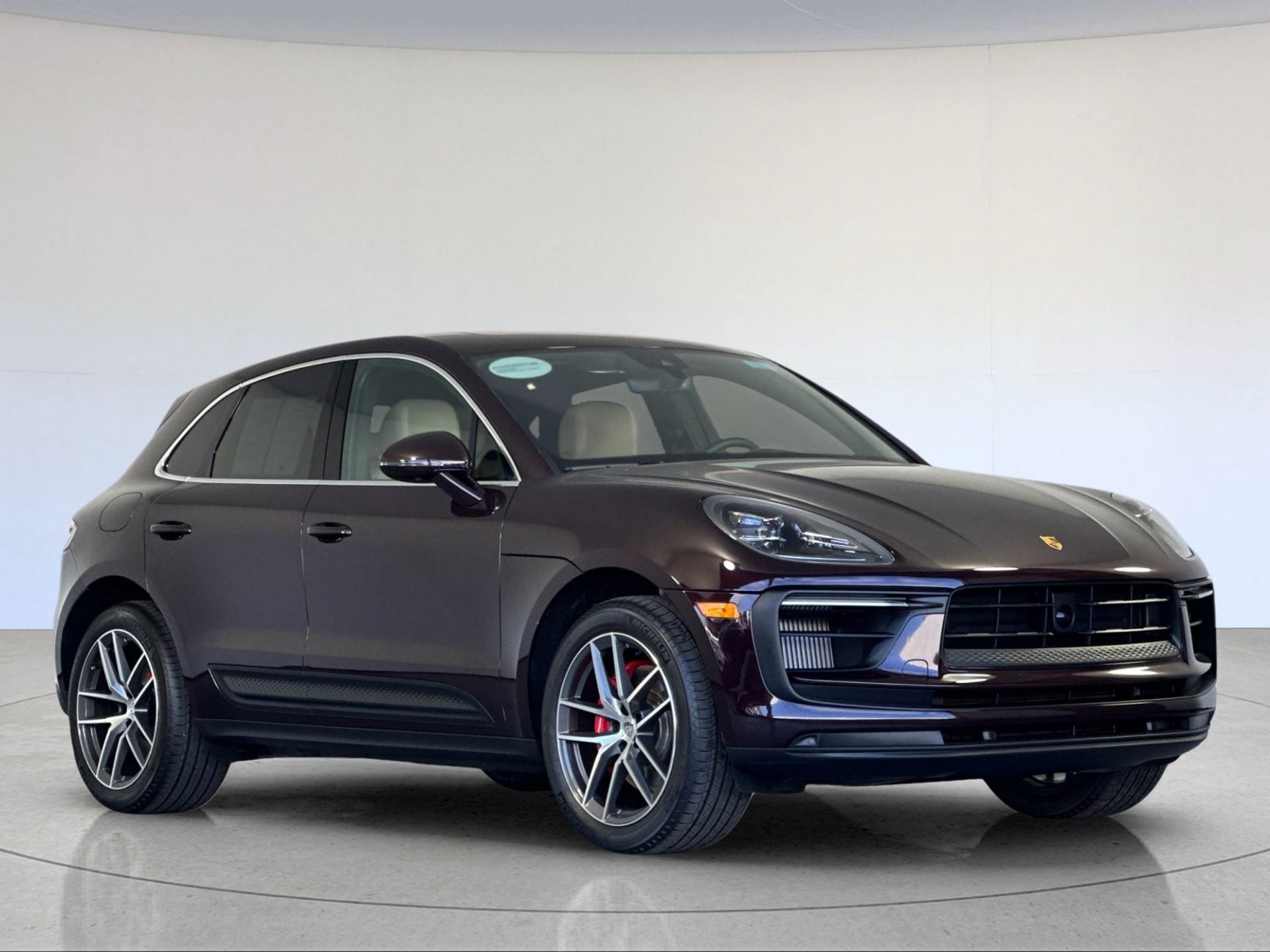 Certified 2023 Porsche Macan S AWD/4WD image 10