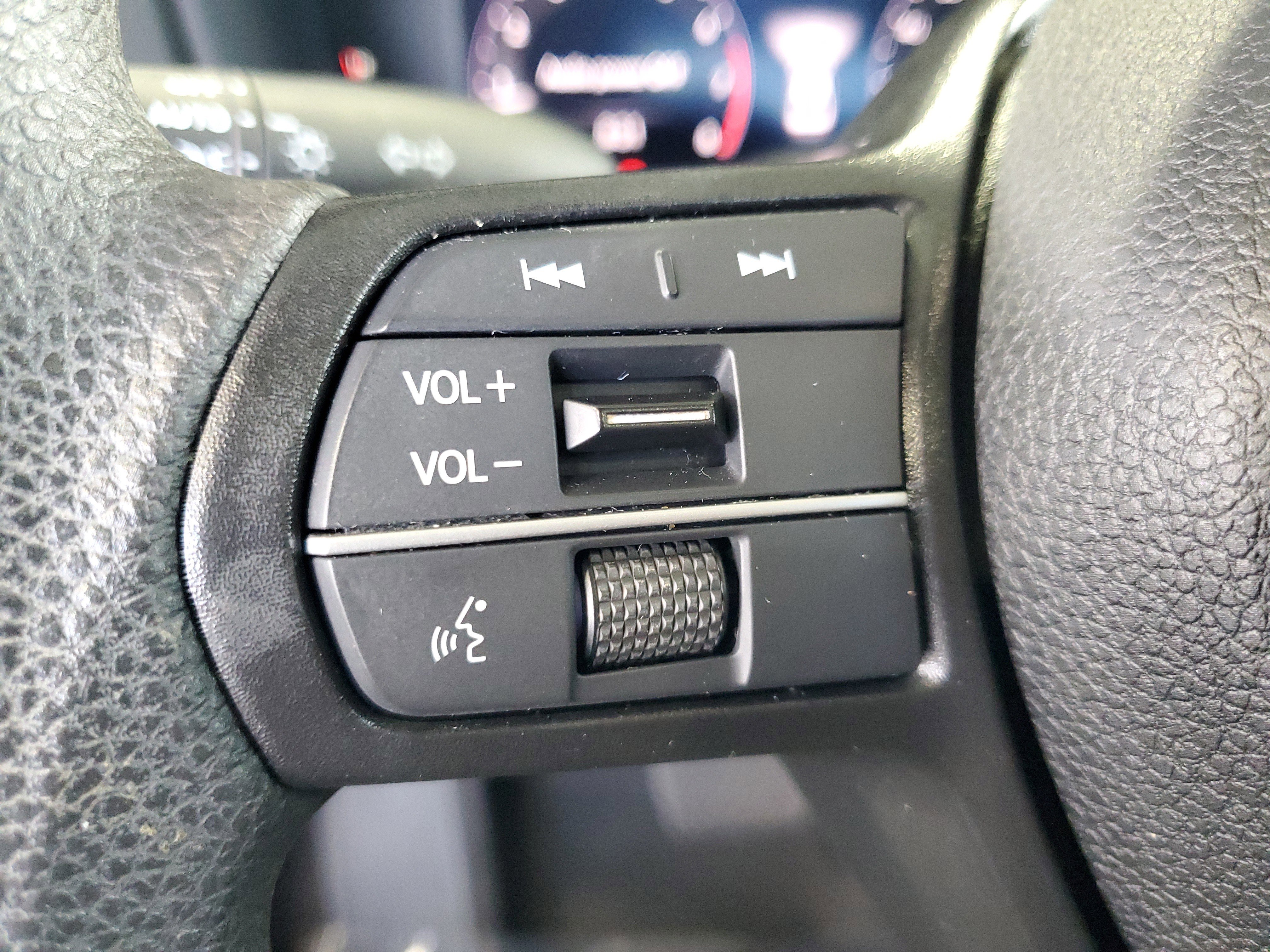 Used 2023 Honda Accord EX image 23