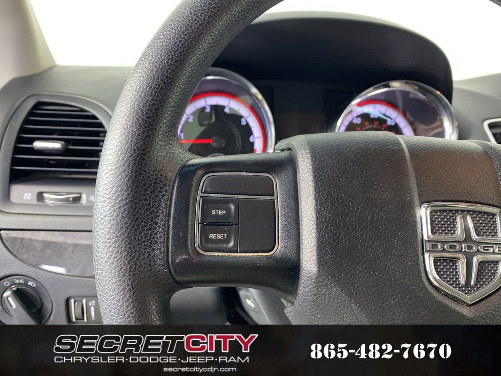 Used 2014 Dodge Grand Caravan SXT image 15