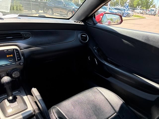 Used 2014 Chevrolet Camaro LT RWD image 16