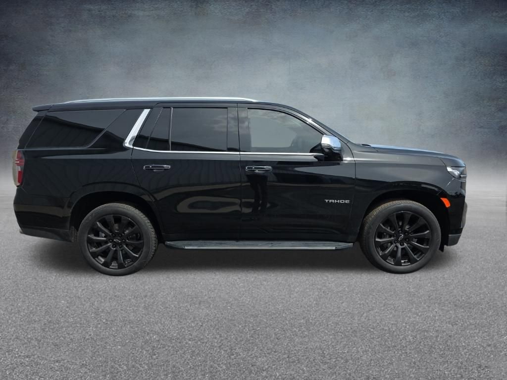 Used 2021 Chevrolet Tahoe Premier w/ Premium Package AWD/4WD image 6