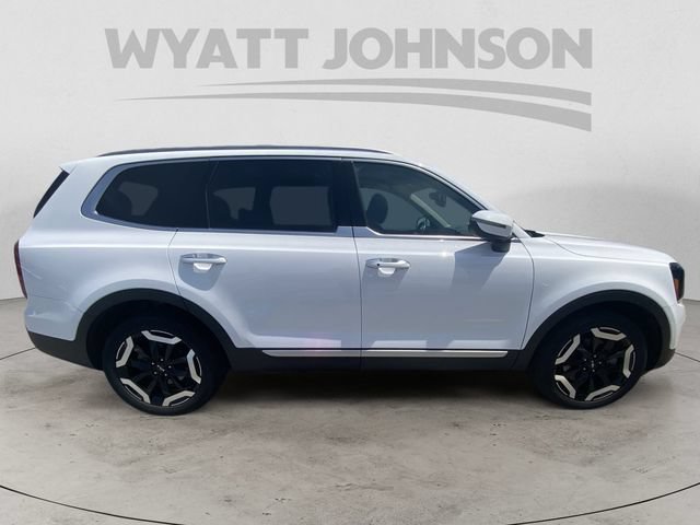 Used 2024 Kia Telluride S w/ S Sunroof Package AWD/4WD image 11