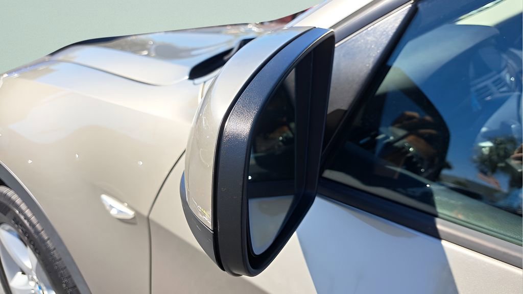 Used 2009 BMW X5 xDrive30i image 11