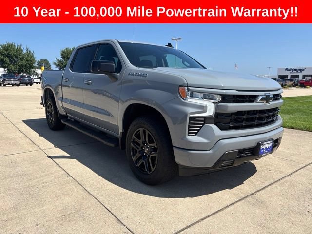 Used 2024 Chevrolet Silverado 1500 RST AWD/4WD image 3