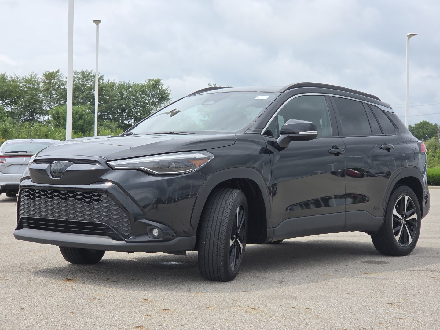 Used 2024 Toyota Corolla Cross AWD Hybrid w/ Convenience Package image 16