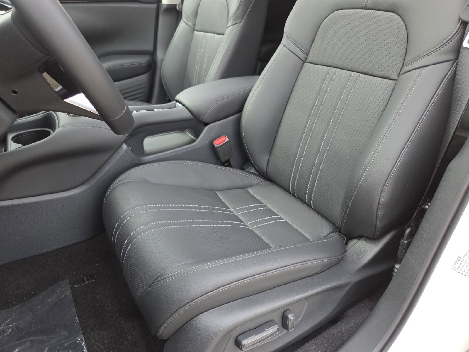 New 2026 Honda HR-V EX-L image 25