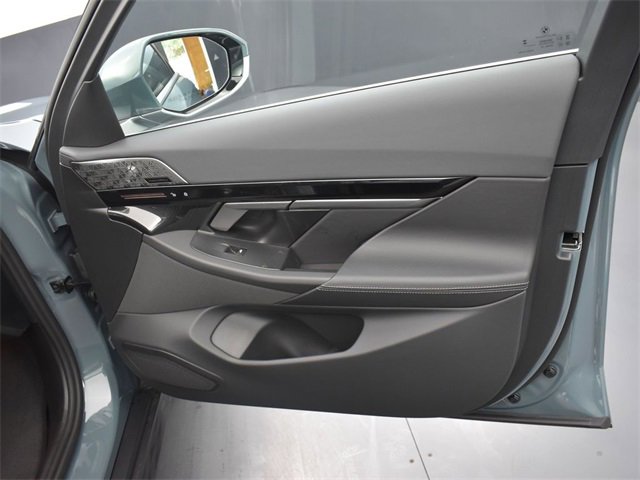 New 2024 BMW 530i w/ Premium Package image 16