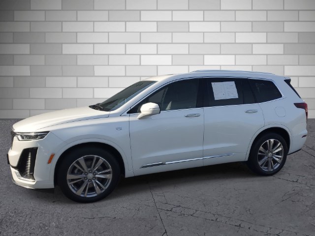 Certified 2022 Cadillac XT6 Premium Luxury w/ Technology Package AWD/4WD image 2