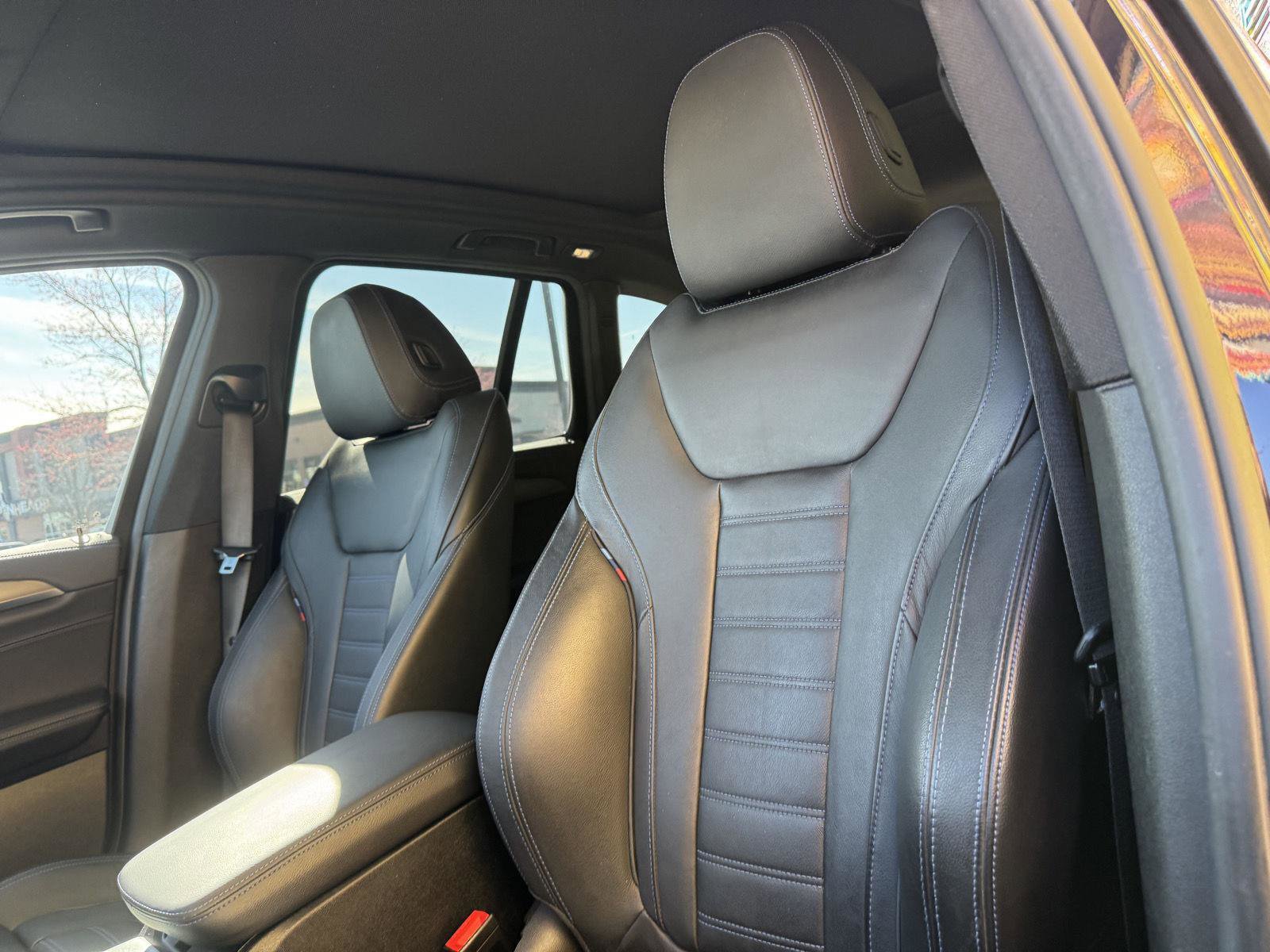 Used 2018 BMW X3 M40i image 11