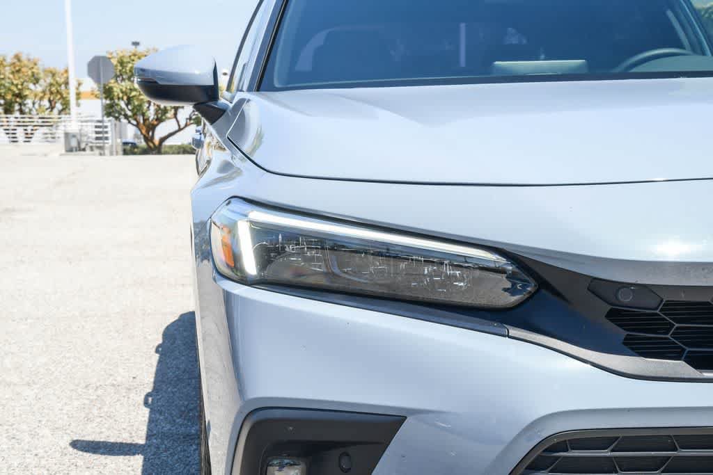 Used 2024 Honda Civic Sport Touring image 4