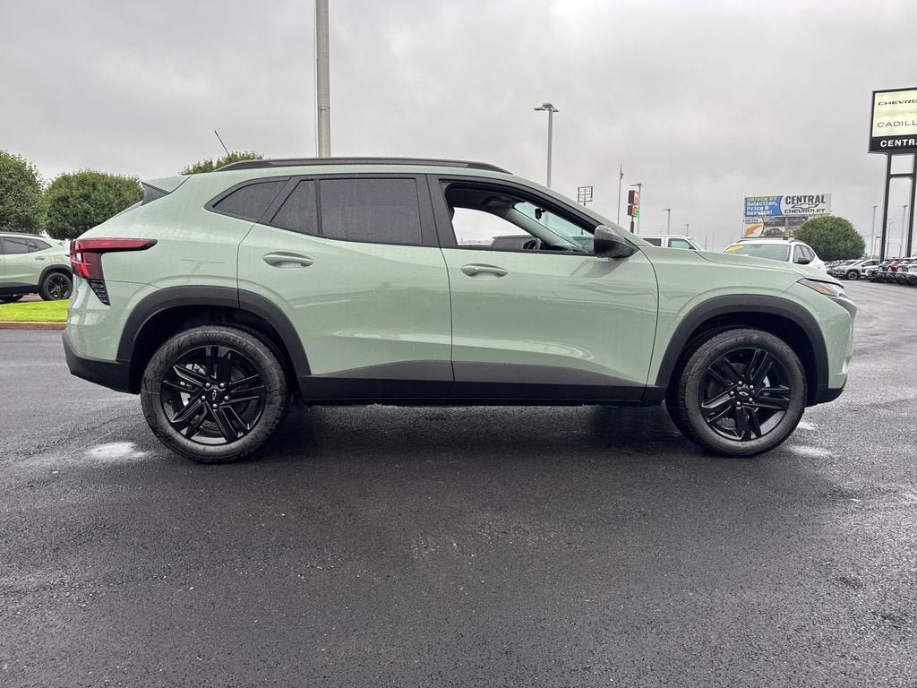 New 2026 Chevrolet Trax ACTIV FWD image 8