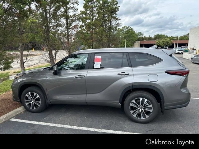 Used 2026 Toyota Highlander XLE AWD/4WD image 5