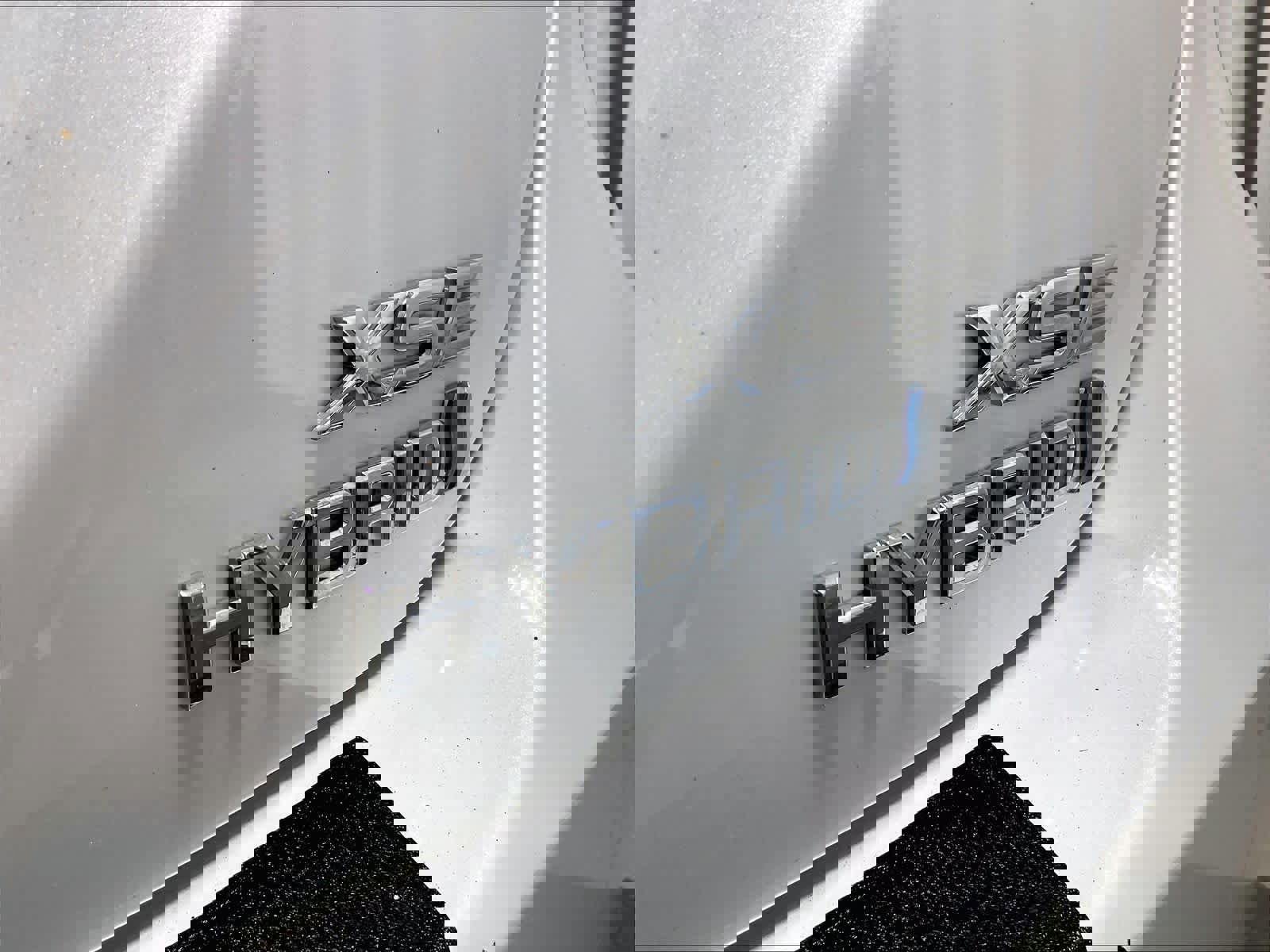 Used 2021 Toyota Camry XSE w/ Navigation Upgrade Package FWD image 29