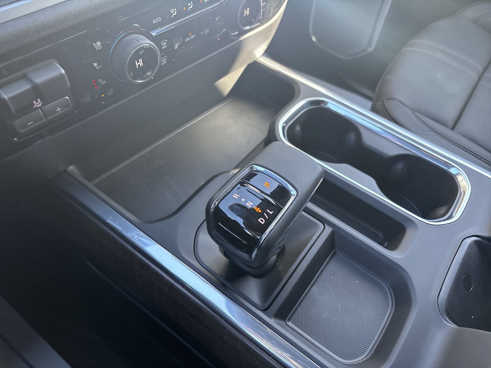 New 2026 Chevrolet Silverado 1500 High Country AWD/4WD image 19