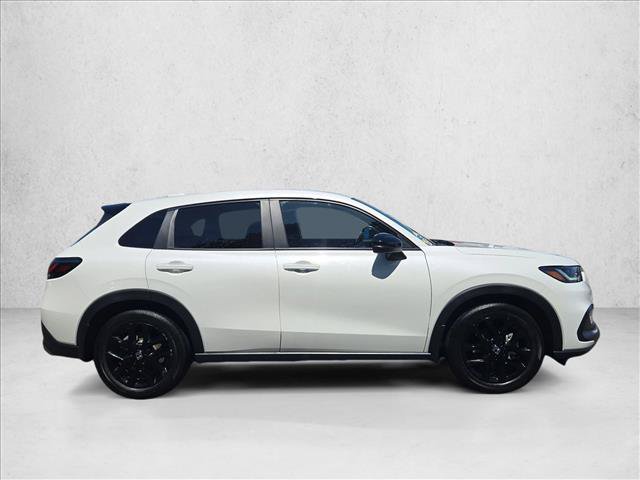 Certified 2025 Honda HR-V Sport image 5