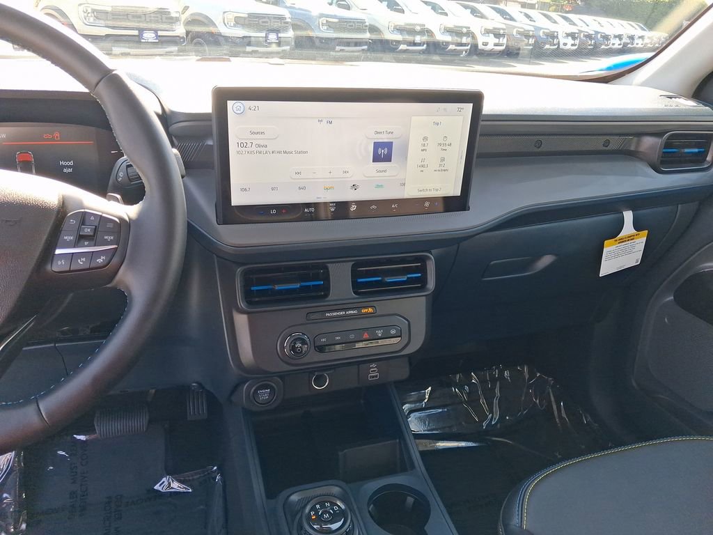 Used 2026 Ford Maverick Lobo image 18