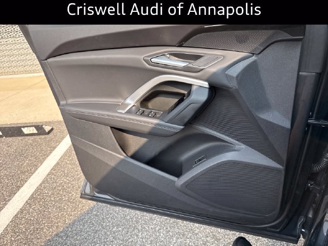 Certified 2025 Audi Q5 Premium w/ Convenience Package AWD/4WD image 25