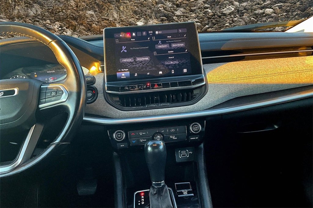 Used 2022 Jeep Compass Latitude image 6