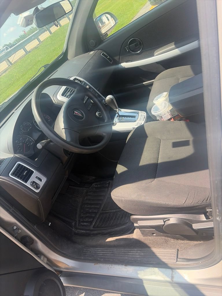 Used 2007 Pontiac Torrent 2WD image 3