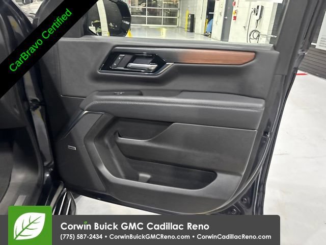 Certified 2025 GMC Yukon XL Denali AWD/4WD image 35