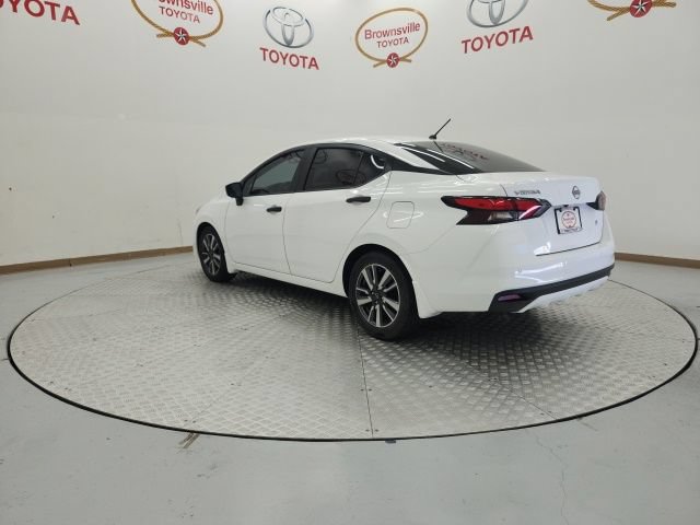 Used 2024 Nissan Versa S w/ S Plus Package FWD image 3
