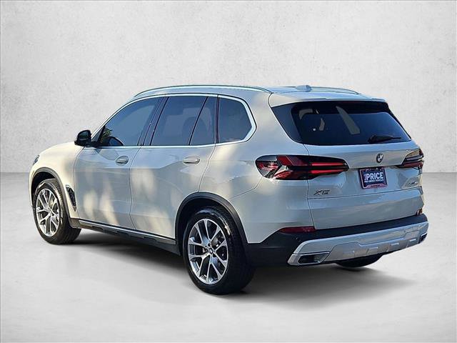 Used 2024 BMW X5 xDrive40i w/ Premium Package AWD/4WD image 8