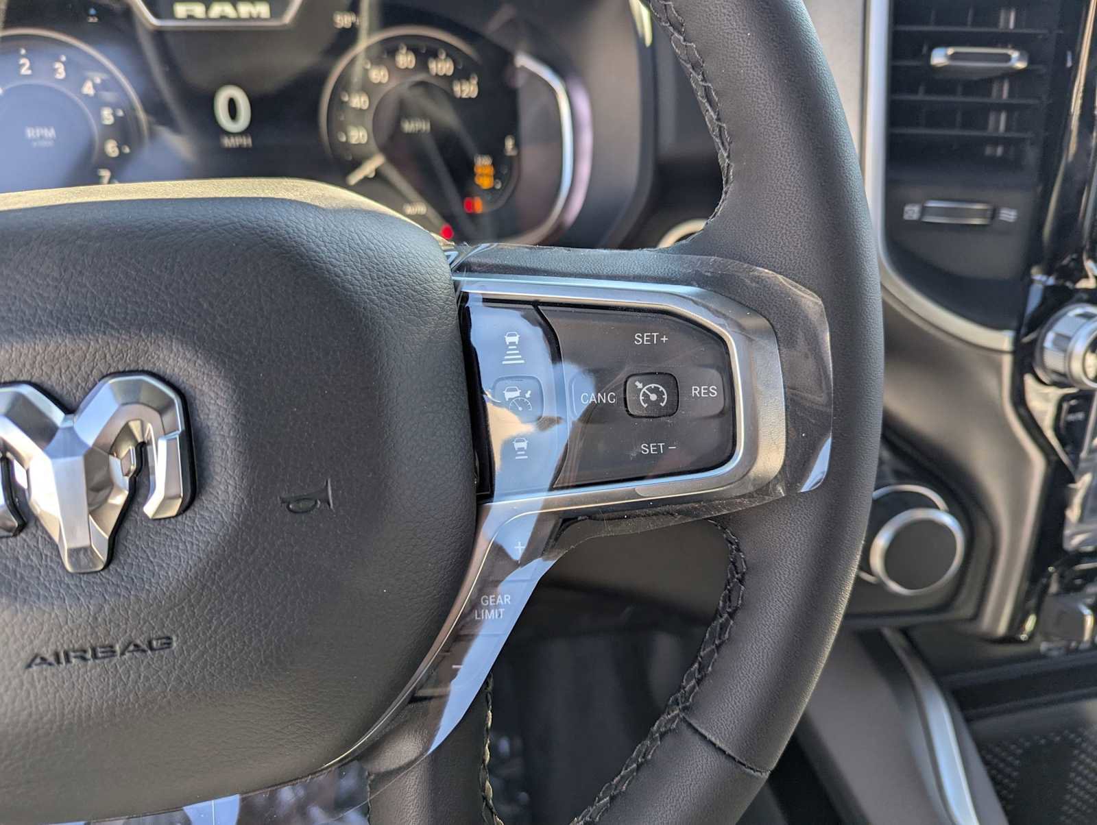New 2026 RAM 1500 Big Horn AWD/4WD image 11