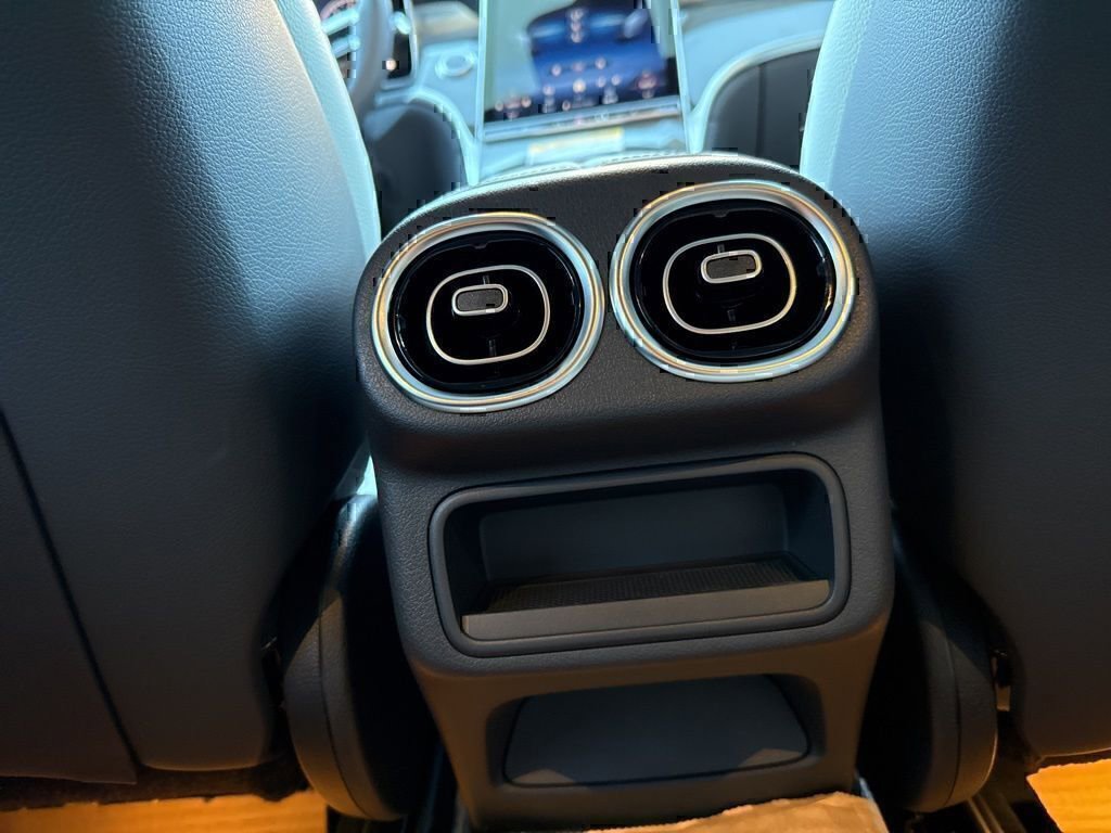 Certified 2026 Mercedes-Benz GLC 300 4MATIC image 18