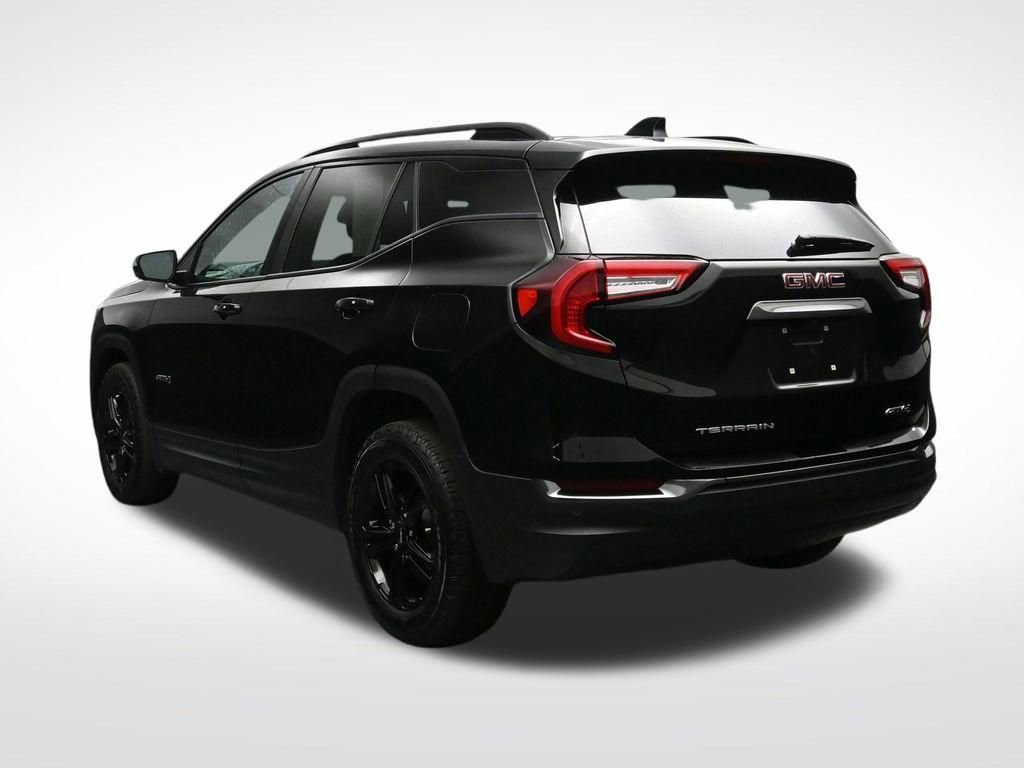 Used 2022 GMC Terrain AT4 w/ Infotainment Package II image 3