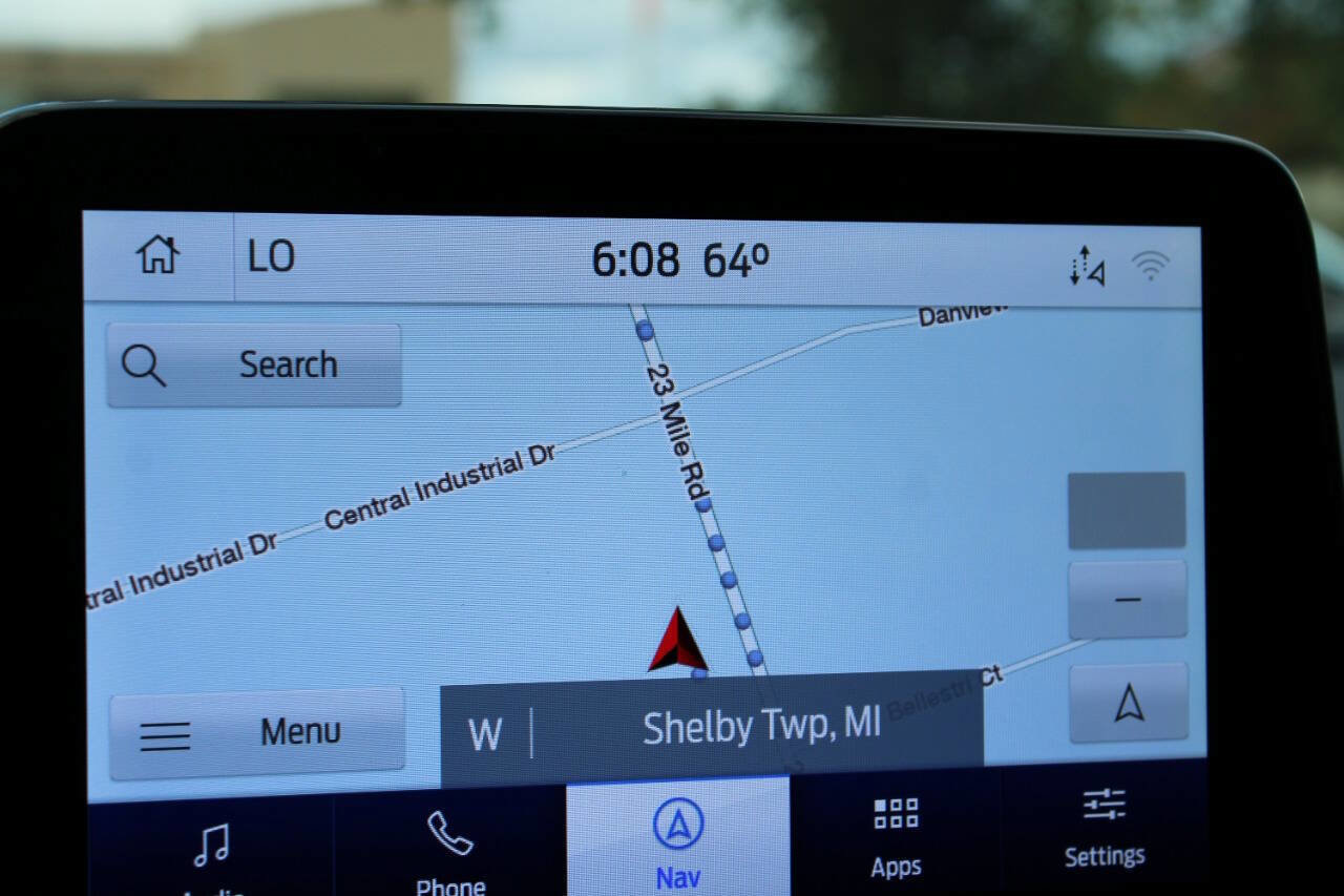 Used 2020 Ford Escape SEL image 16