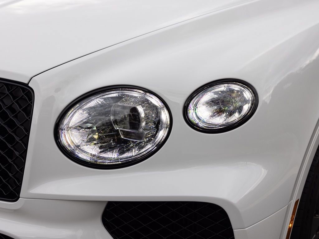 New 2026 Bentley Bentayga Speed AWD/4WD image 18