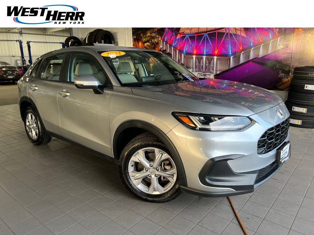 Used 2023 Honda HR-V LX image 1