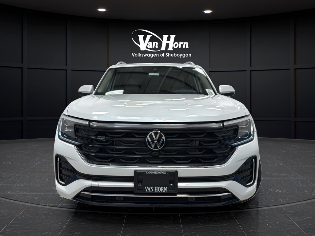 Used 2025 Volkswagen Atlas SEL Premium R-Line AWD/4WD image 2