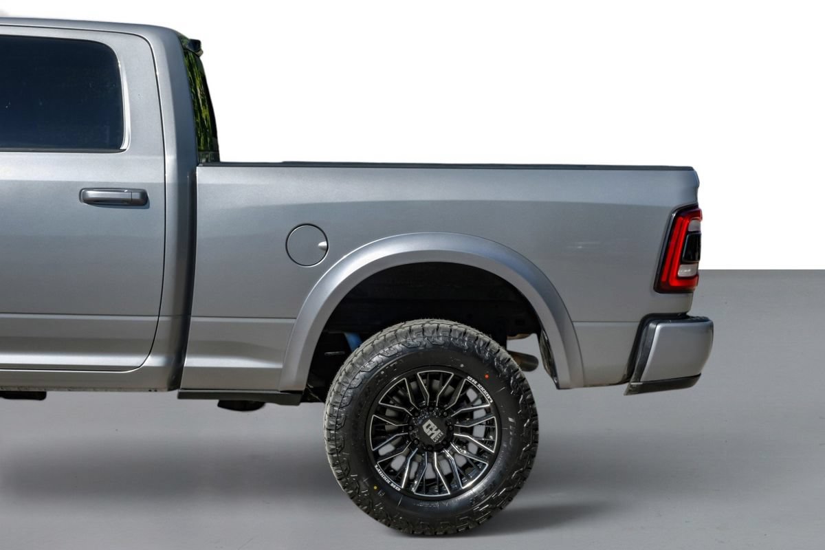 Used 2023 RAM 2500 Laramie AWD/4WD image 12
