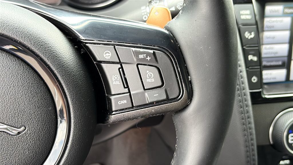 Used 2015 Jaguar F-TYPE S RWD image 12