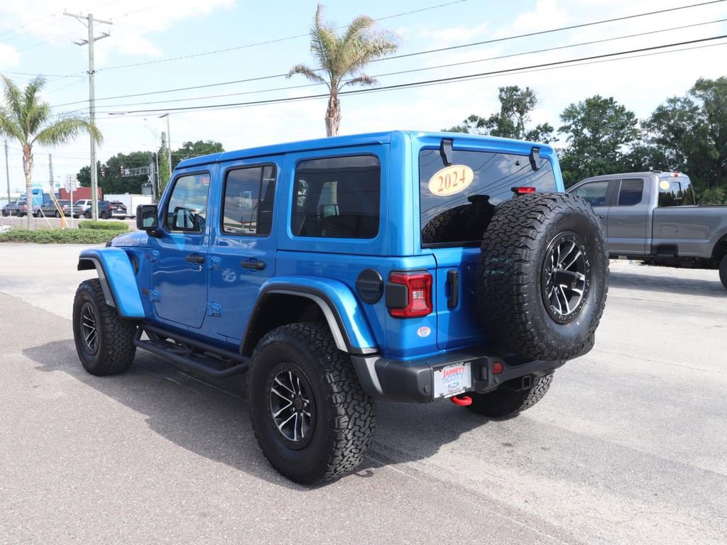 Used 2024 Jeep Wrangler Unlimited Rubicon image 13